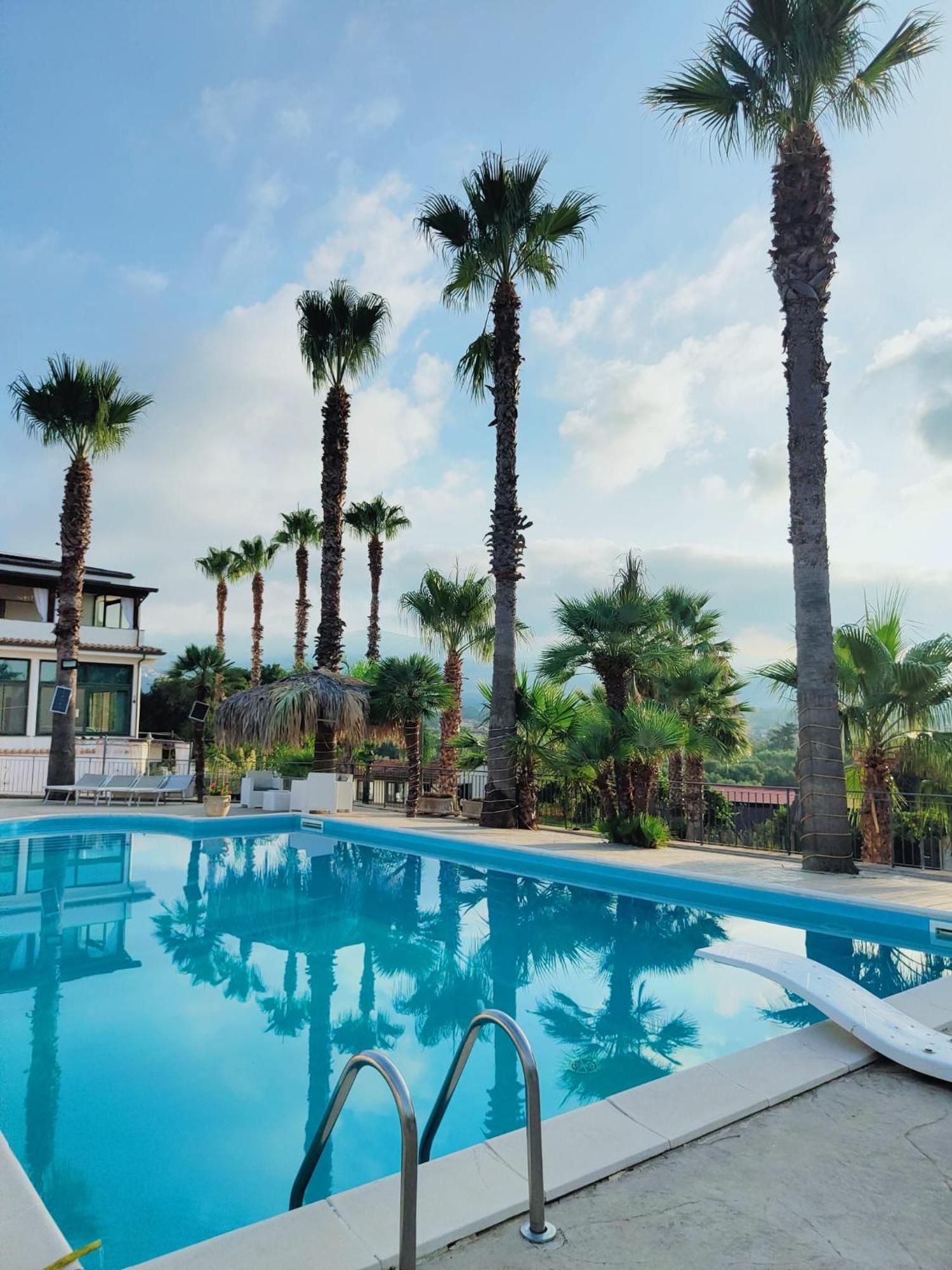 Bed and Breakfast Palm House Lamezia Terme Exterior foto